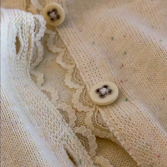 Cabi yellow button up sweater NWOT - Picture 4 of 6